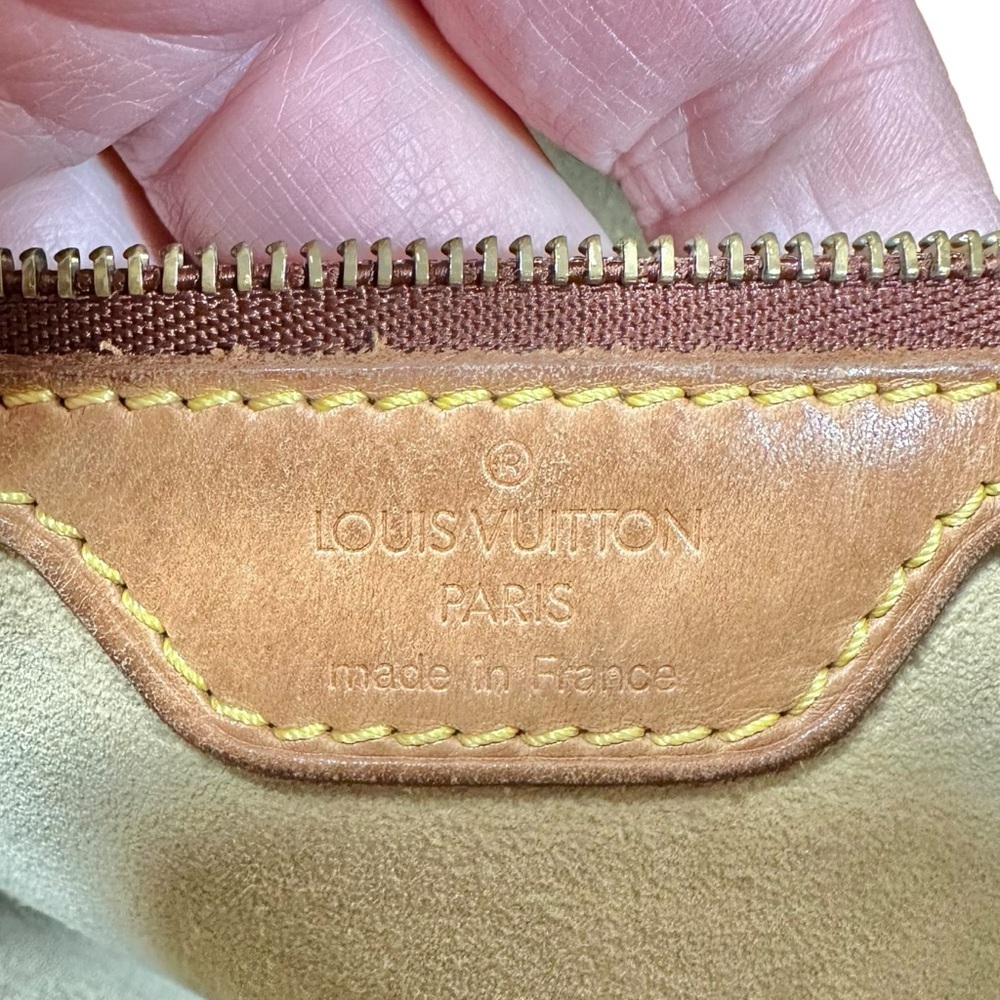 Louis Vuitton Monogram & Vachetta Leather GM Looping Shoulder Bag - Picture 13 of 16